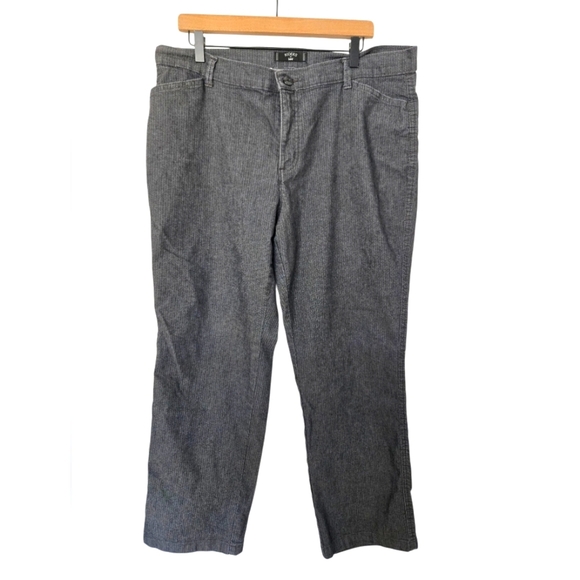 Lee Pants - Riders By Lee Charcoal Relaxed Pinstripe Pants Size 18p